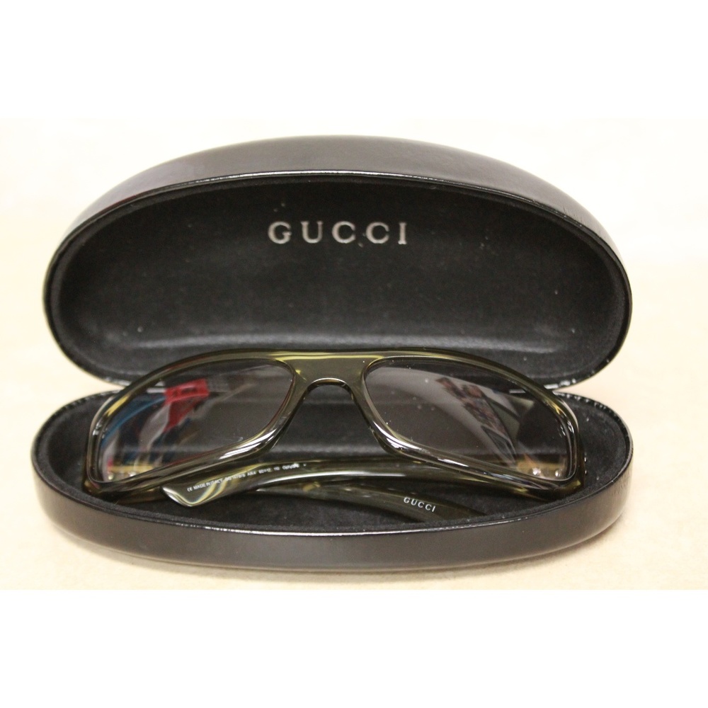Gucci Oval Sunglasses Olive Frame *225